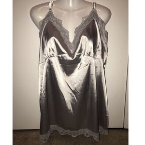 Lingerie look camisole.